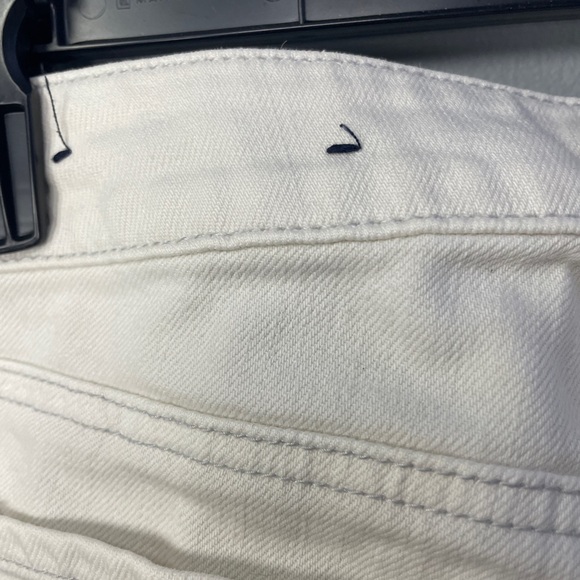 American Eagle Outfitters 2010 Season Skinny Stretch Distressed White Jeans - Picture 9 of 9